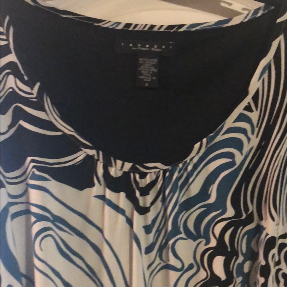 Laundry by Shelli Segal dress